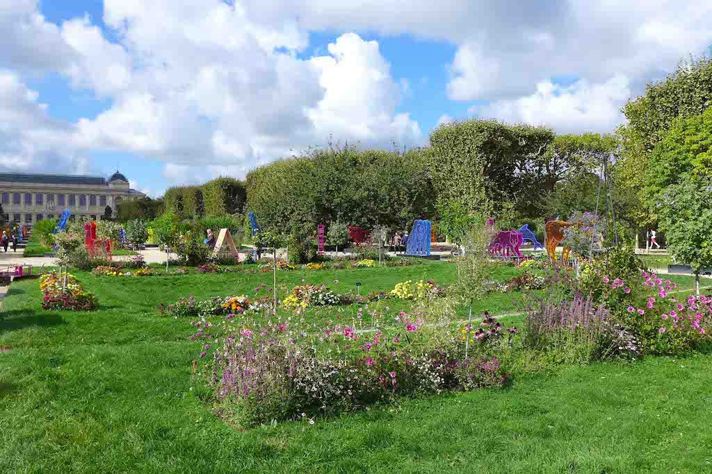 Jardin des Plantes-Paris-Flowers and sculptures