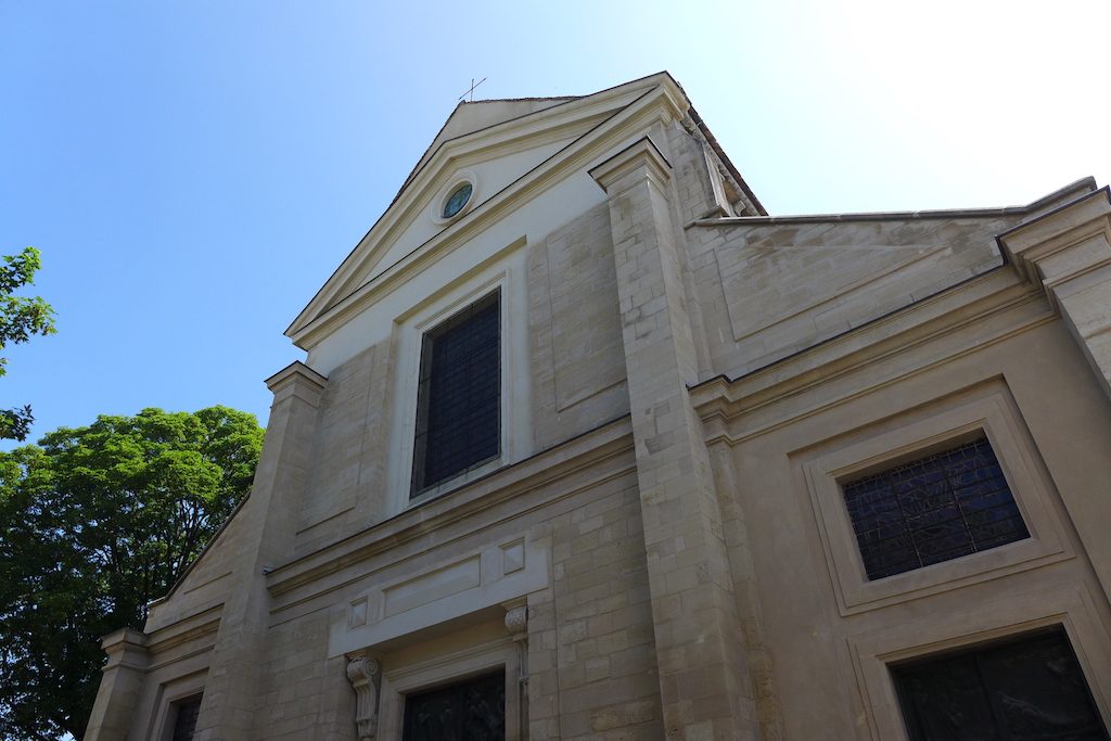 Saint Pierre de Montmartre - the front