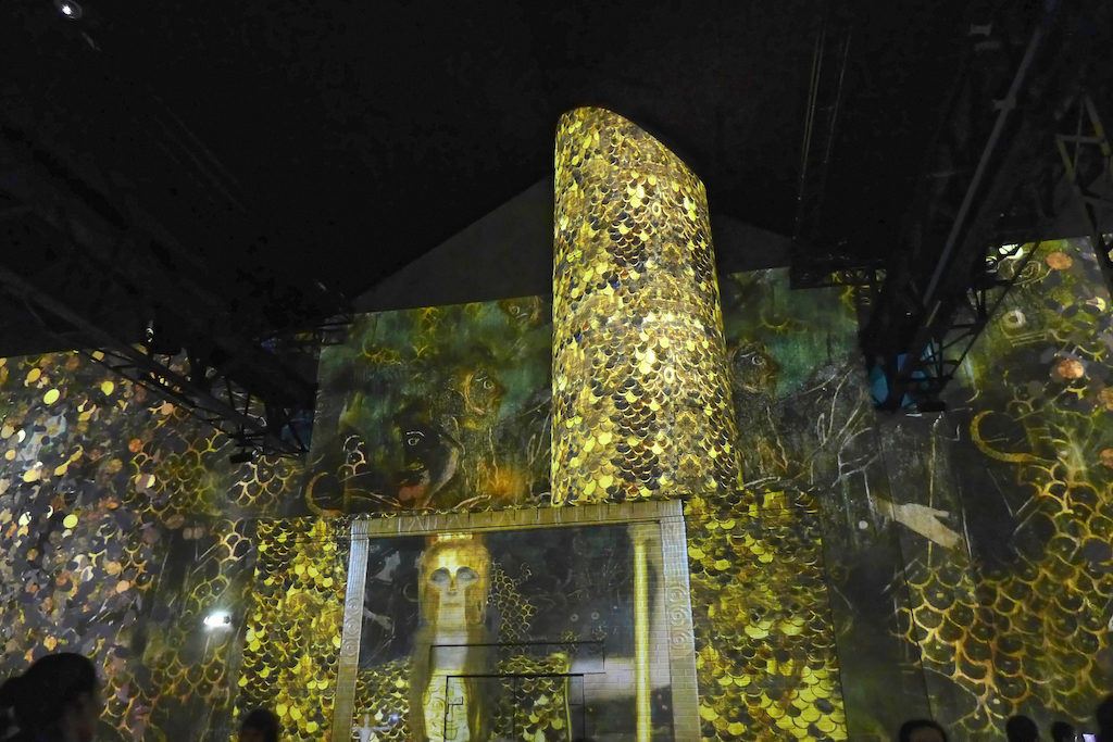 Atelier des lumieres-Paris-Klimt et l or-02