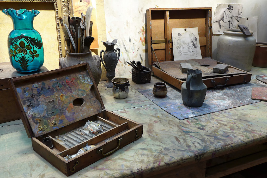 Musee de Montmartre - Paris - The Studio of Suzanne Valadon - paints and brushes