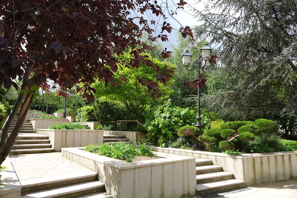 Jardin Charles Peguy - Paris