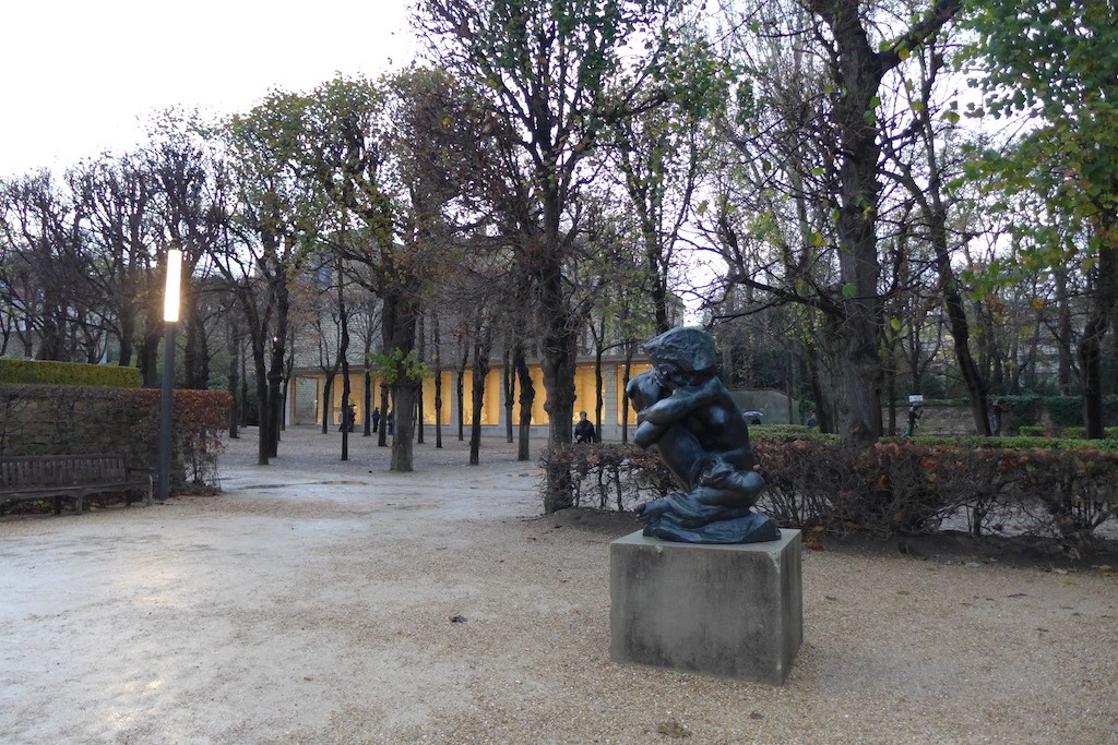 Musée Rodin-Paris-towards the marble gallery