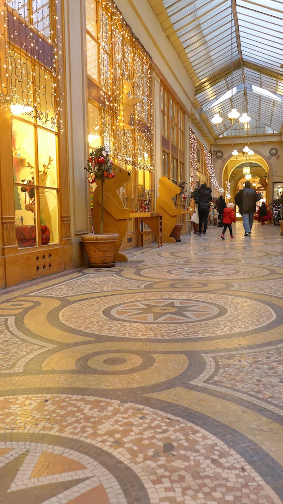 Mosaic floor and shops-Galerie Vivienne-Paris