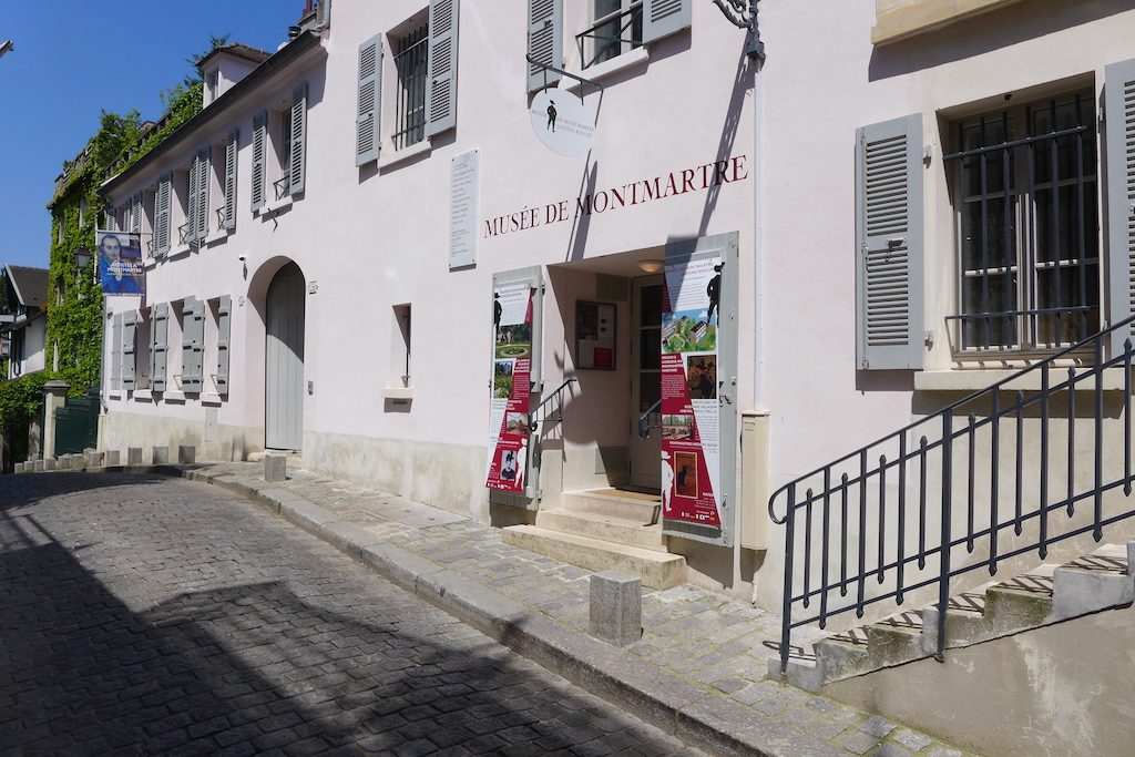 Montmartre-Rue Cortot- Musee de Montmartre